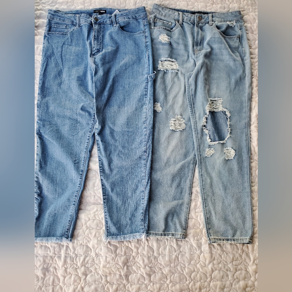 Lot of 2 women's fashion nova indigo rein light wash jeans size 11 NWOT
